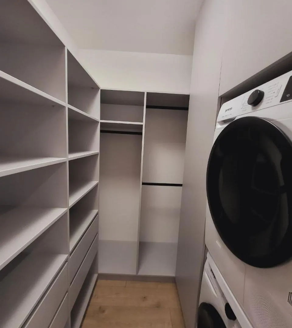 Petrovdom Apartments 21-121 In Rc Poetika 25E Degtyarivska Street, Building 3, First Collection 基輔